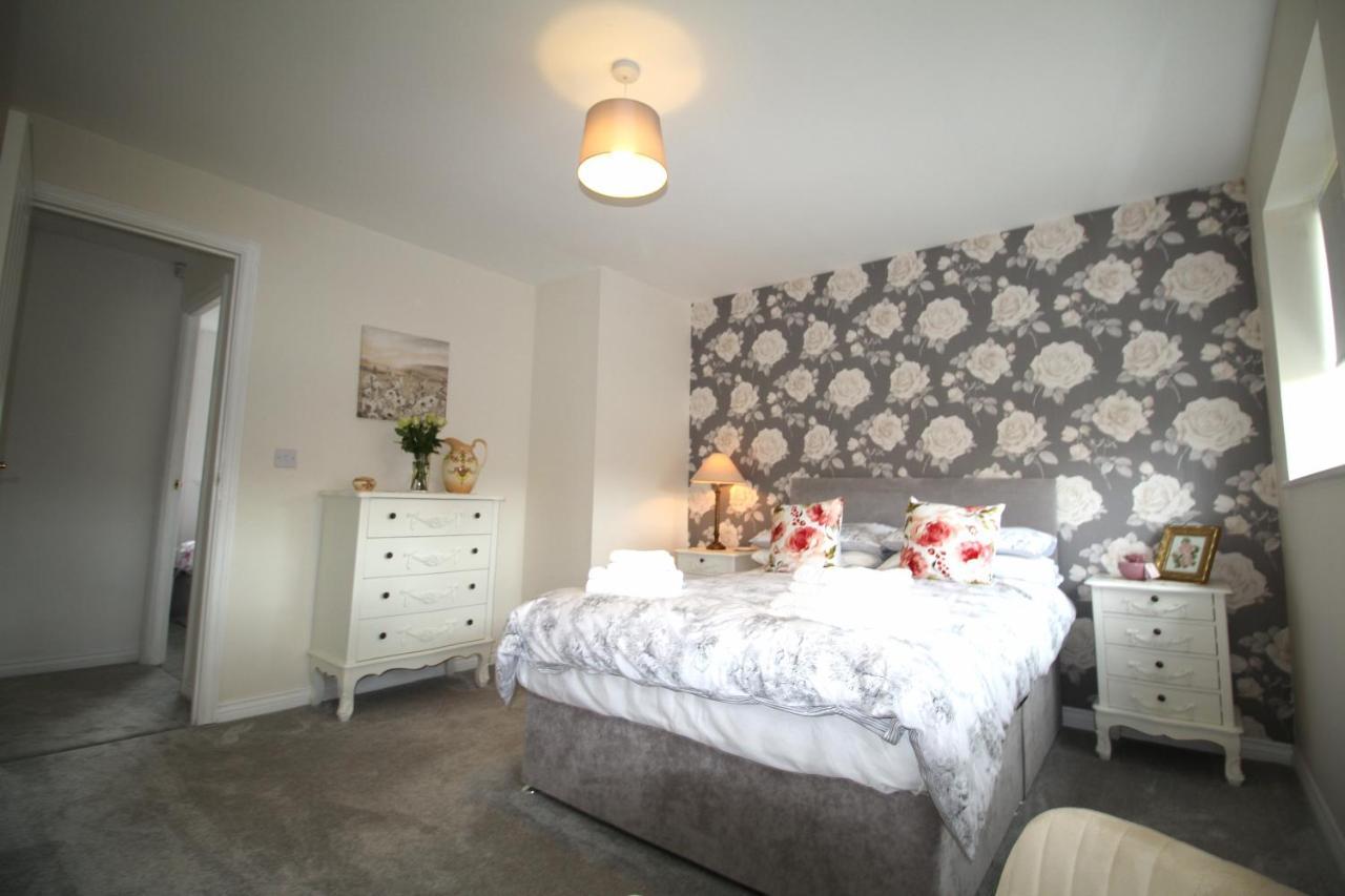 Ashington - 2 Bedroom House - Beautifully Decorated & Furnished - Large Garden Luaran gambar